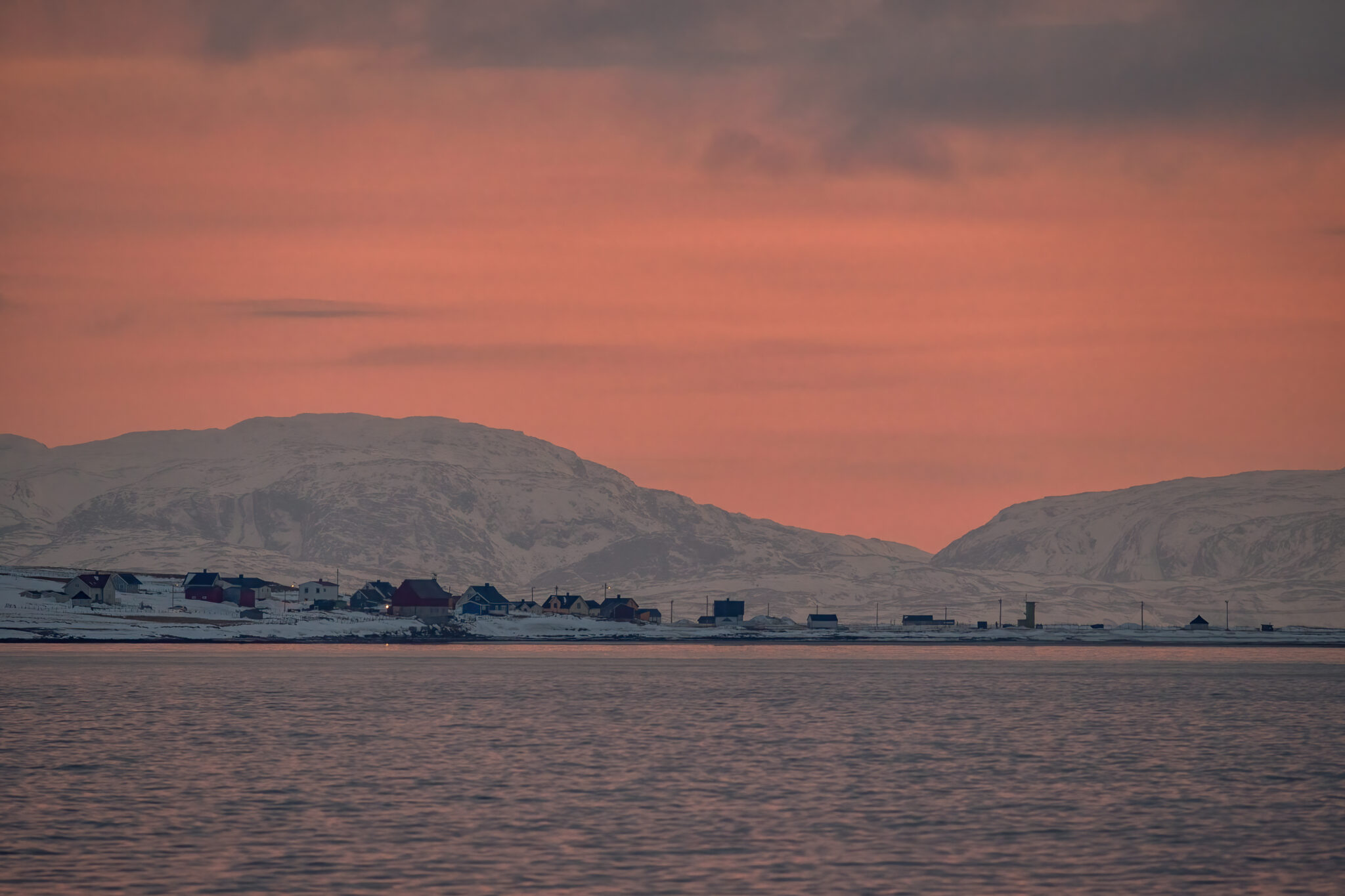 Ortschaft_Abendlicht_Varanger