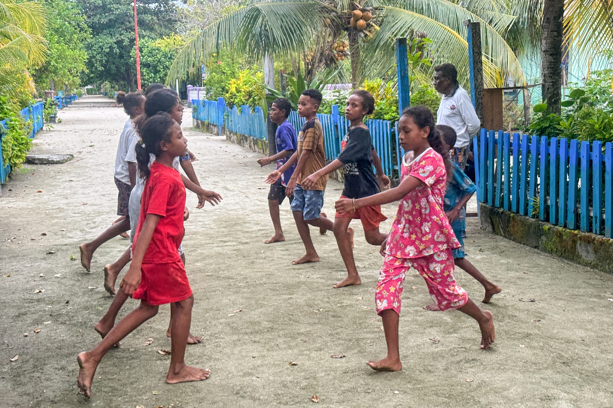 Arborek_Children_Practising_Dancing